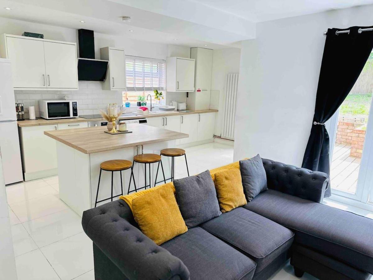 Charming 3-Bed Home Minutes From City Centre Nottingham Exterior photo